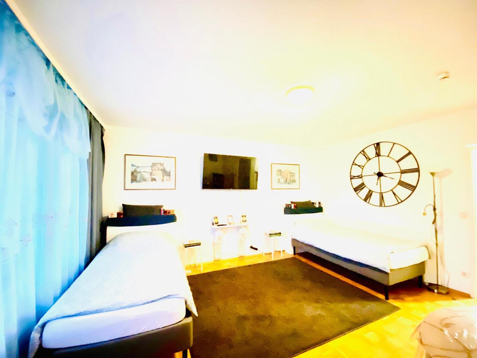 Welcome To Messe!-Two-Bedroom Apartment&Balcony Hannover Exterior foto